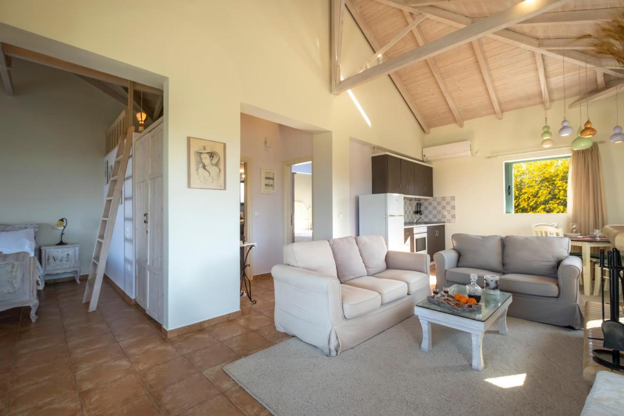 Chamaloni Cottages Finikounta Eksteriør billede